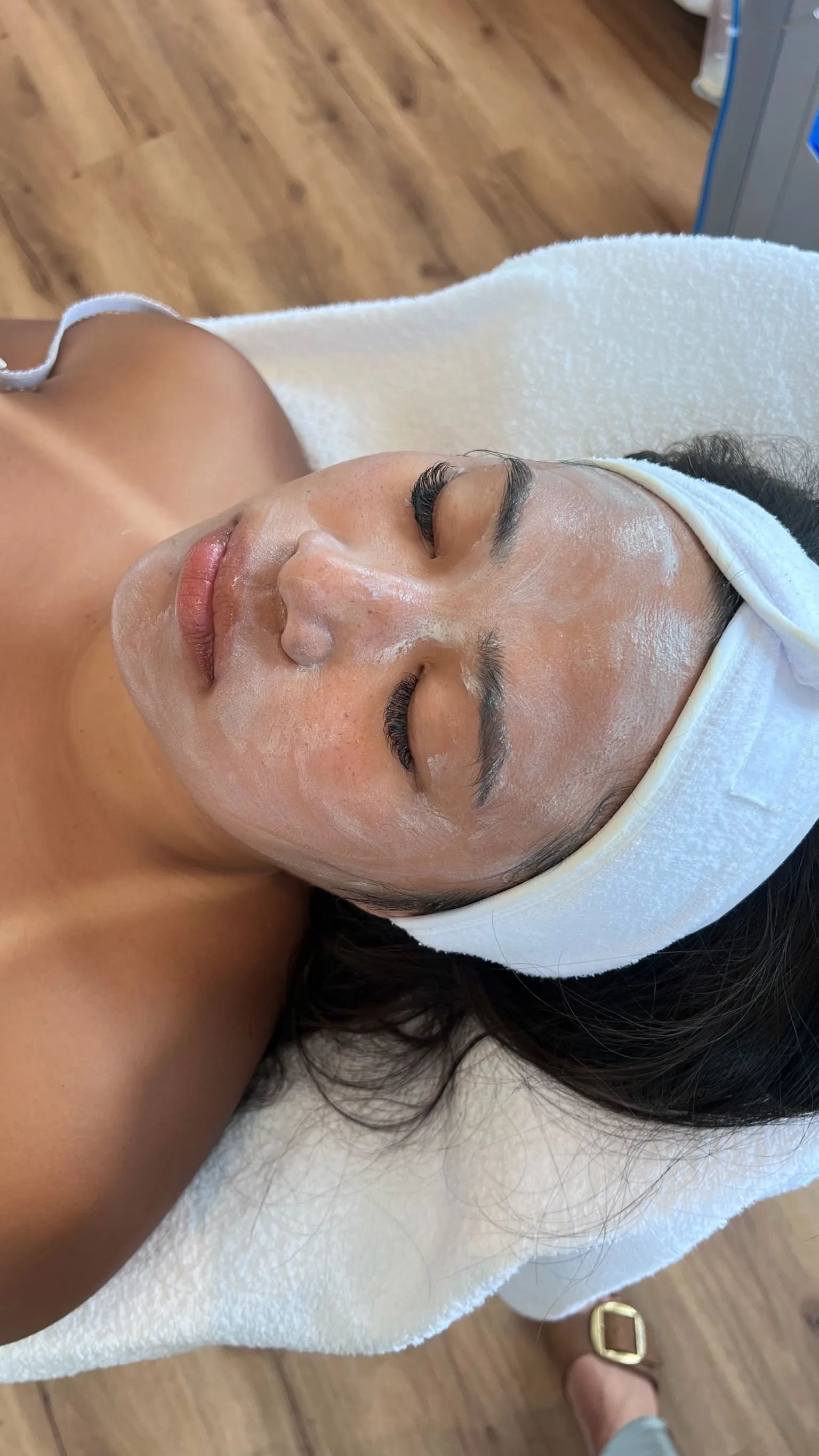 Honey Enzyme Facial
